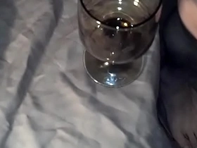 Solo boy’s masturbation ends up in a glass full of cum
