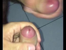 Big dick Grindr gay guy gets a rough ride