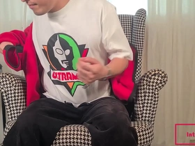 Muscular Hirotaka gives the best shower massage with anal play.